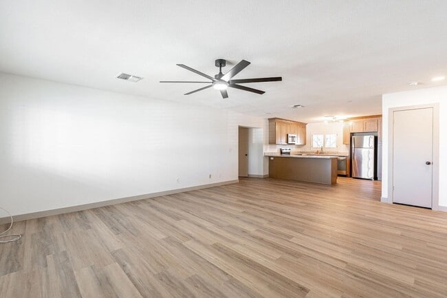 Photo - 5739 W Monte Vista Rd