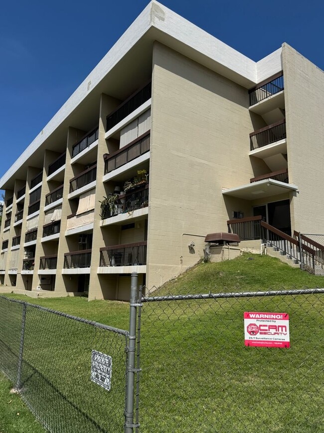Photo - Lusitana Gardens 1 bed/1 bath/1 parking - Utilities included Unit 302