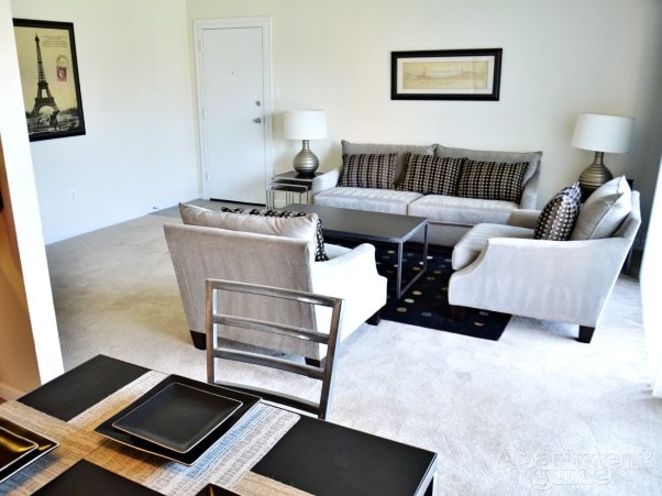 Building Photo - Hillside Heights Rental