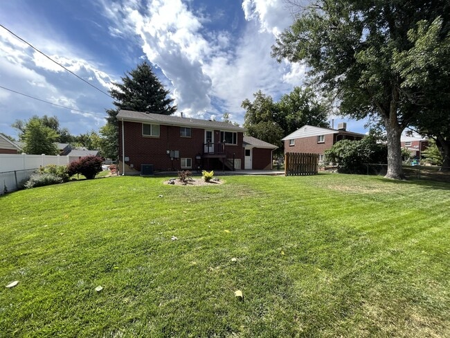 Photo - 6752 Quay Ct