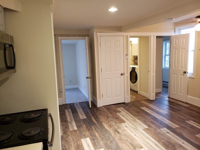 kitchen and living area - 1379 Wetherill Rd