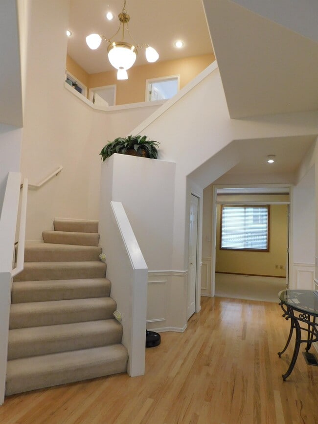 Photo - 22934 SE 25th Pl