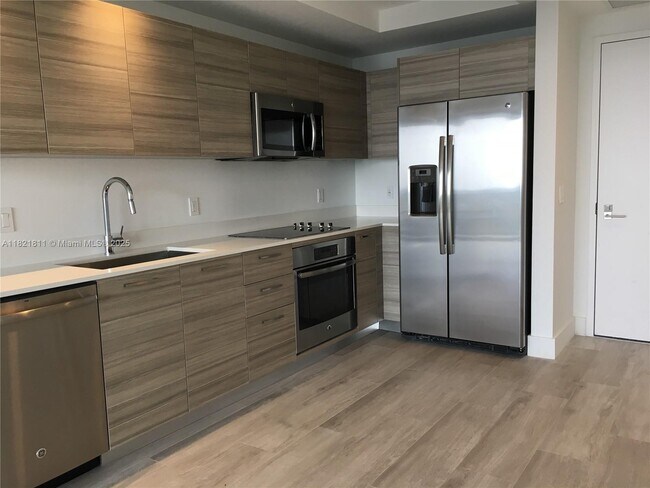 Photo - 121 NE 34th St Unit 1410