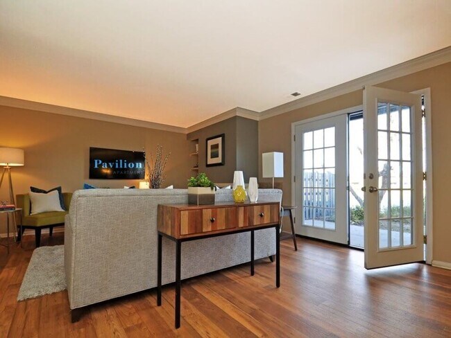 Pavilion Lakes Apartments