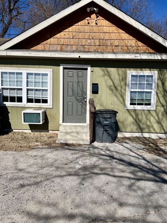 1551 E Haskell St Unidad C