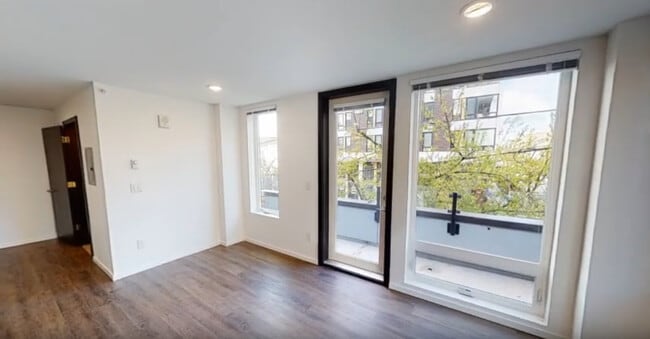 Photo - Vitality on 17th