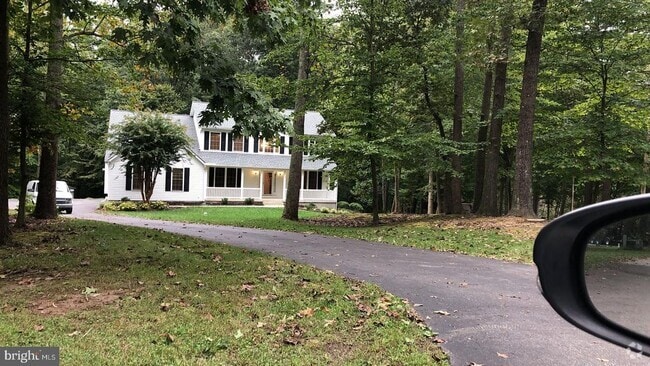 Building Photo - 815 Carson Rd Rental