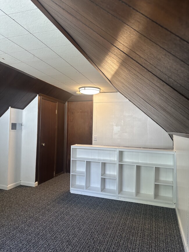 Photo - 2052 N 20th St