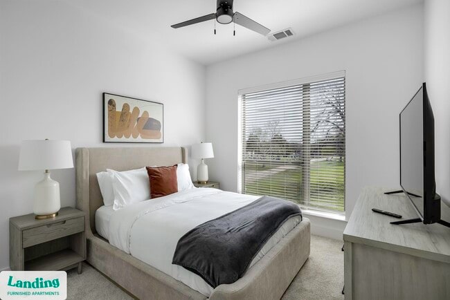 Photo - 650 E Sycamore St Unit 3205