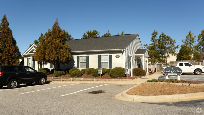 Leasing Office - Northstone Apartment Homes