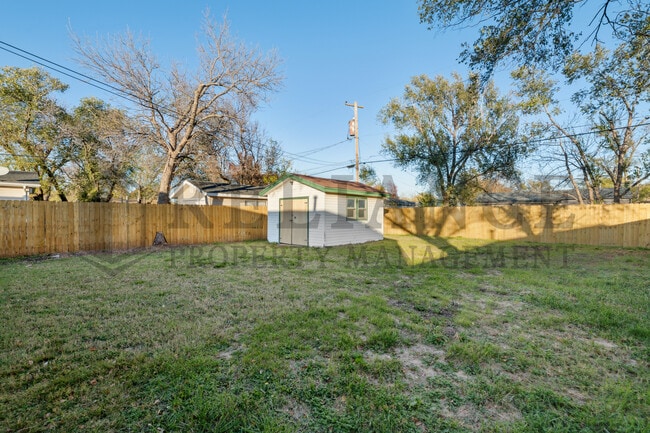 Photo - 3026 S Glenn Ave