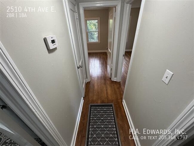 2510 4th Ave E