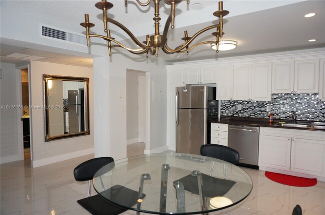 Photo - 19370 Collins Ave Condominio Unidad 1417