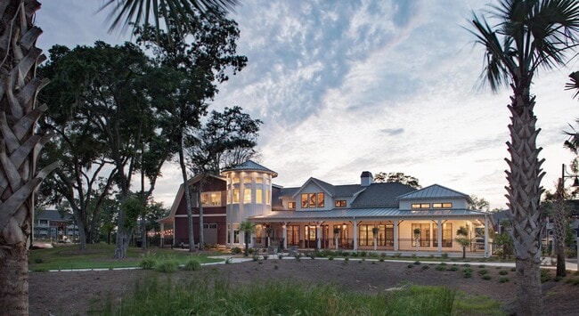 Building Photo - 650 Enterprise Blvd