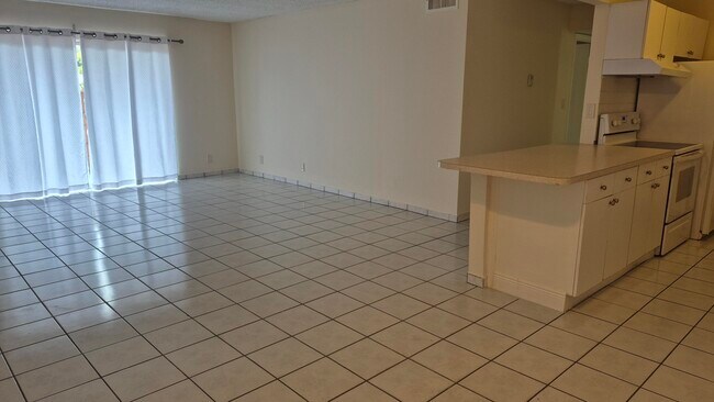 Photo - 11604 NW 29th St Unit 2c