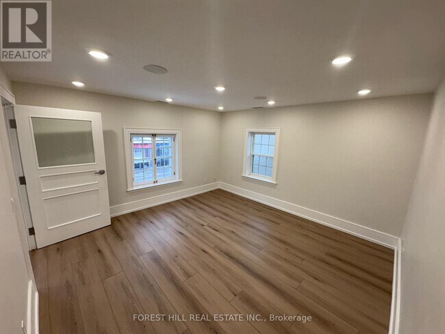 Photo - 13 Thomas St