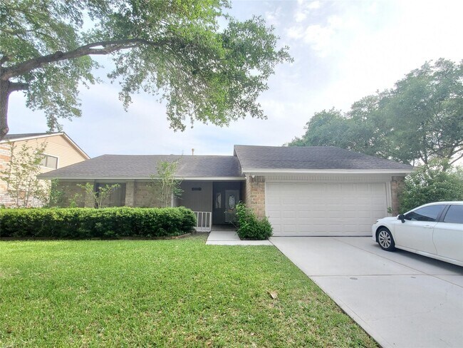 Photo - 3002 Frontier Dr