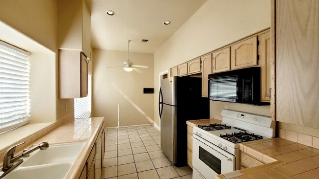 Photo - 7524 Holloran Ct