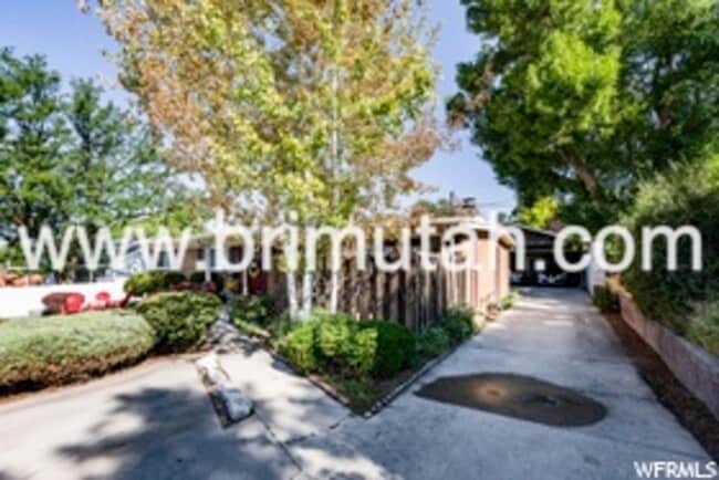 Photo - 1877 Osage Orange Ave S