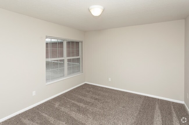 2BR, 2BA - 1,294 SF Upgrade