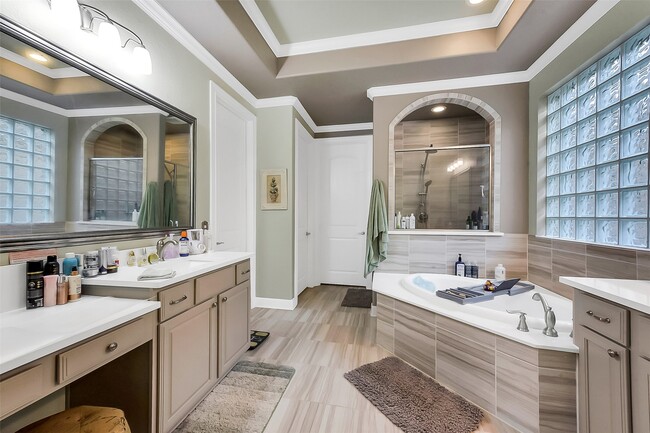 Photo - 4029 Windsor Chase Dr