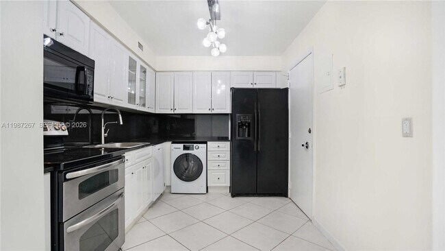 Photo - 6770 Indian Creek Dr Unit 14E