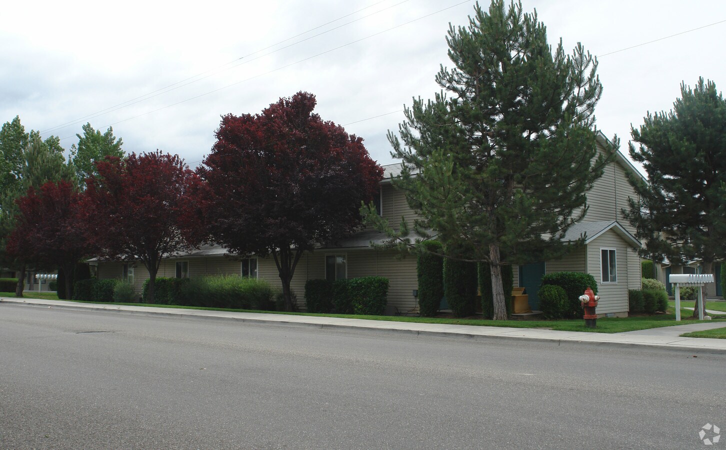 Cassia Court - Cassia Court Apartments