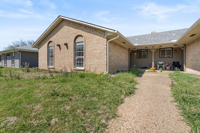 Photo - 15839 El Estado Dr