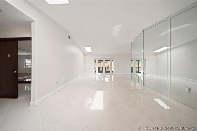 Photo - 20009 NW 66th Pl