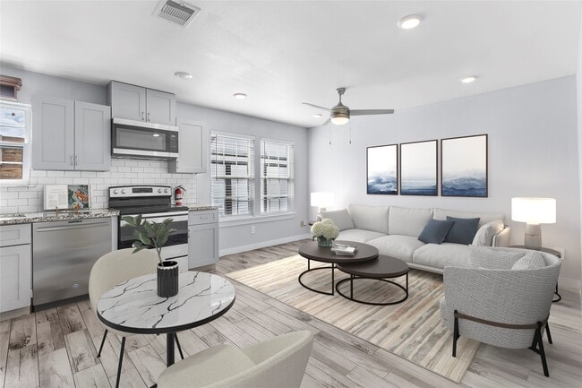 Building Photo - 6809 Glass St