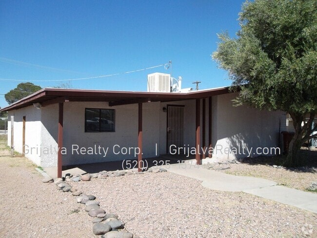 Building Photo - 2442 S Edmondson Ave Unit 2442 Rental