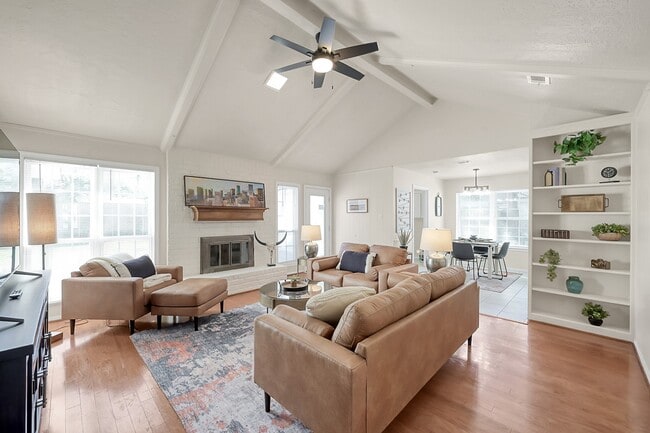 Photo - 607 Shenandoah Dr