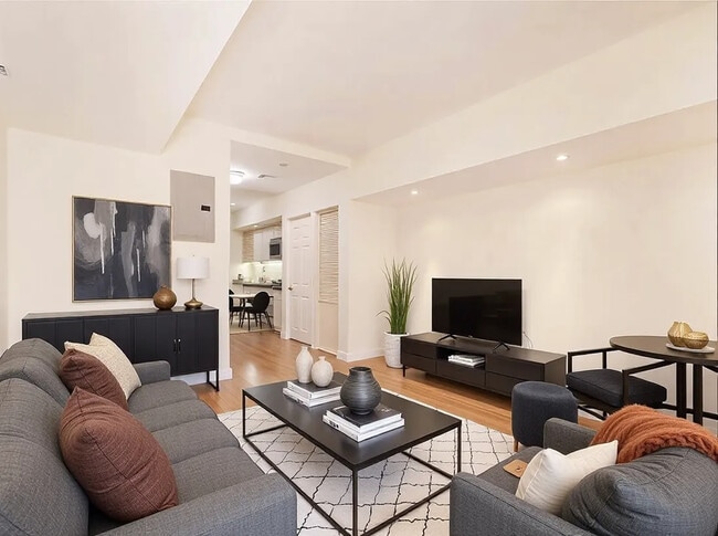 Photo - 48 Beacon St Unidad A