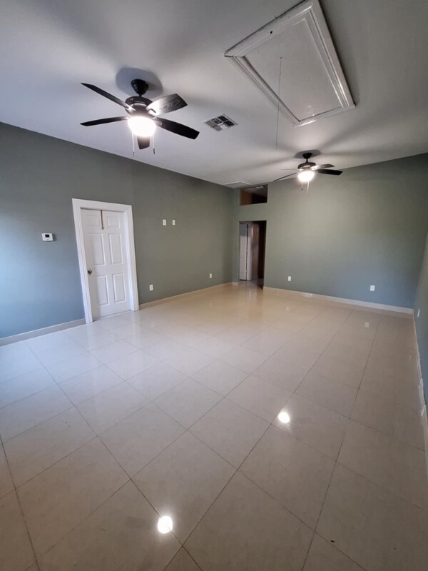 Photo - 4508 N Mile 4 1/2 W Unidad B