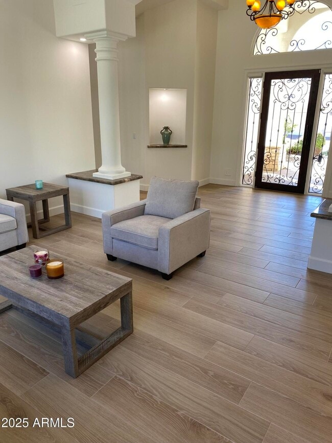 Photo - 15003 S 7th St