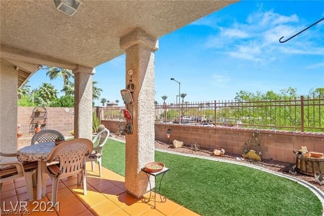 1644 Eagle Peak Way