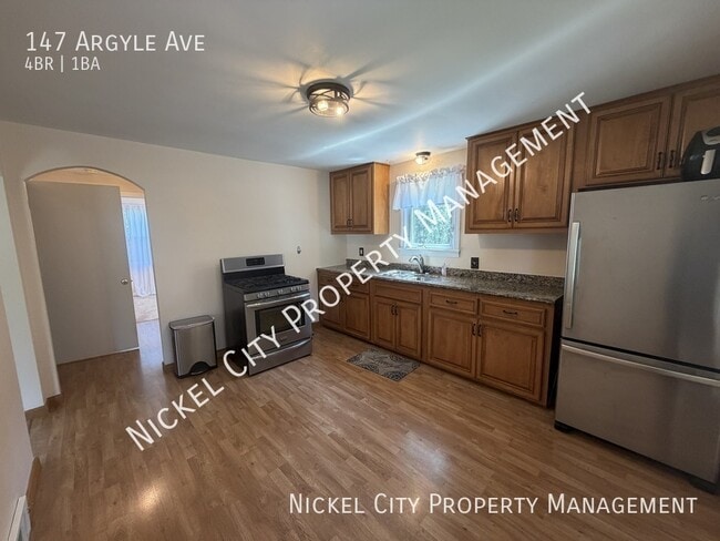 Photo - 147 Argyle Ave
