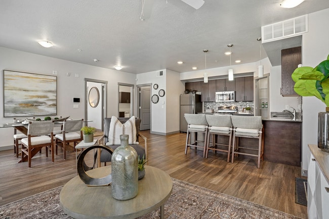 Building Photo - ICO Mayfield Rental