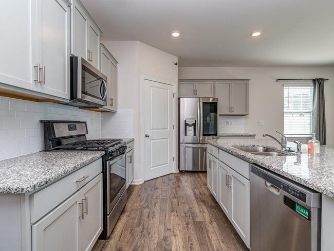 Photo - 9073 Remnick Dr