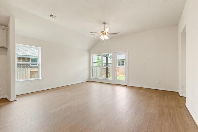 Building Photo - 21307 Harris Pk Ct