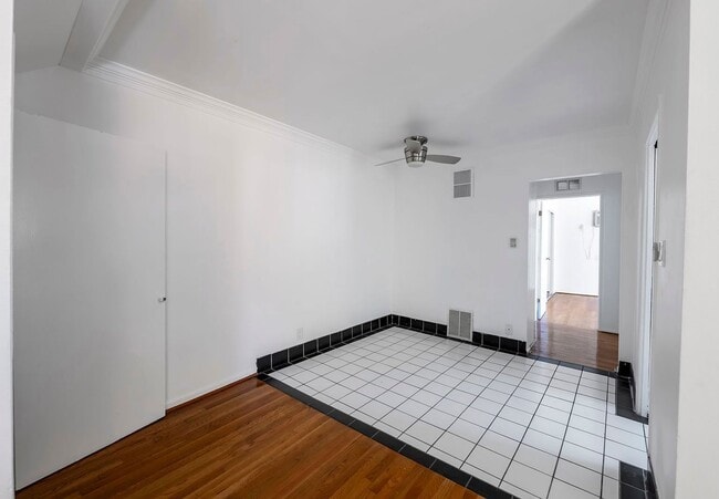 Photo - 1008 N Stanley Ave Unidad 1
