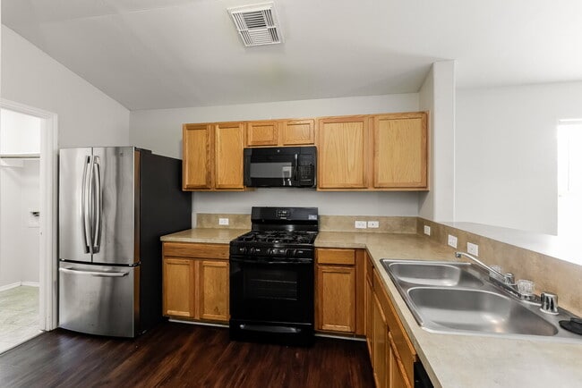 Photo - 1811 Adobe Stone Dr
