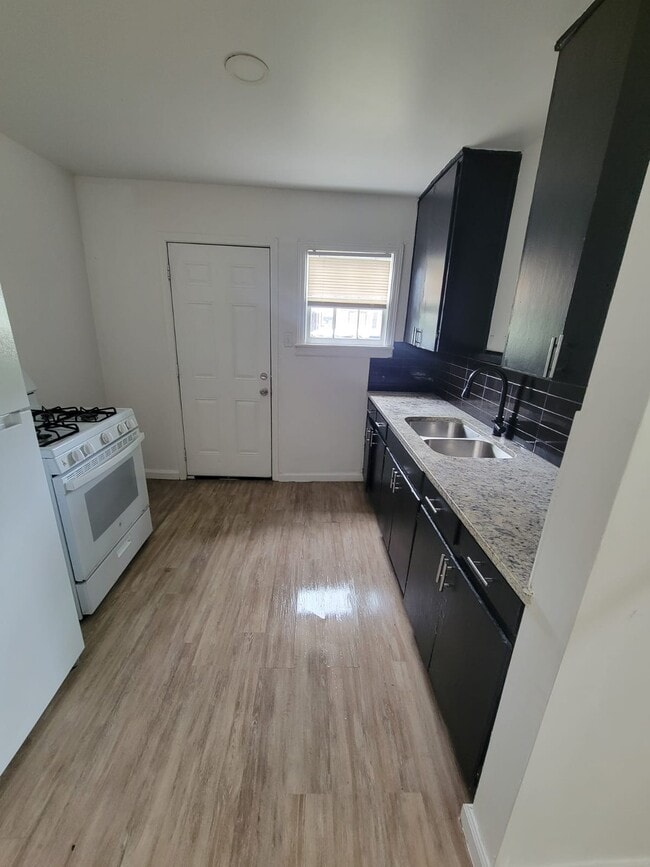 Photo - 222 N 19th St Unit 222