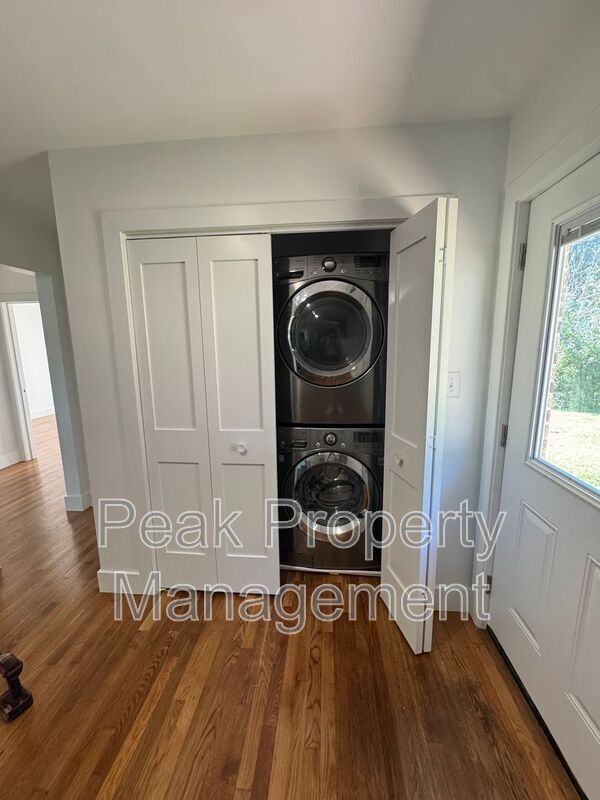 Photo - 3202 Gaulding Ln