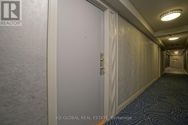 Photo - 80 Esther Lorrie Dr Unit 1022