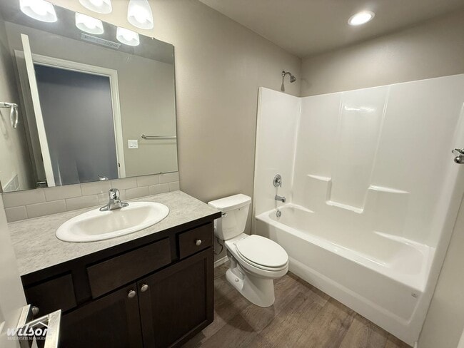 1912 S 62nd Ave.