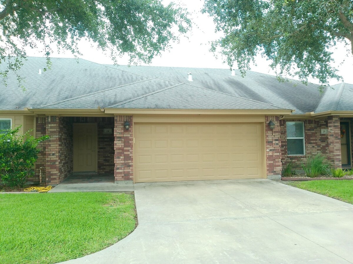 Photo - 4750 Grand Junction Drive