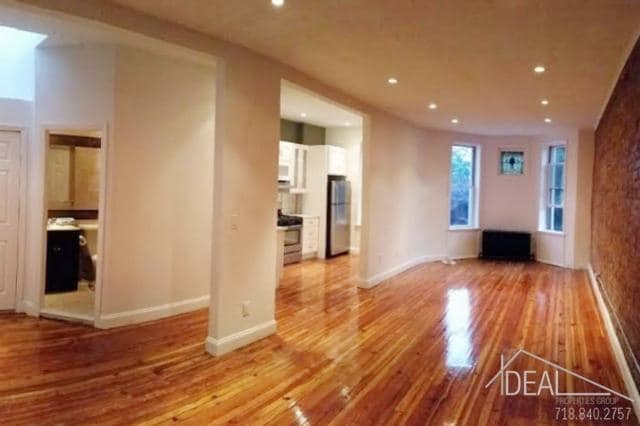 2 bedroom in Brooklyn NY 11209 - 2 bedroom in Brooklyn NY 11209 Casa Adosada