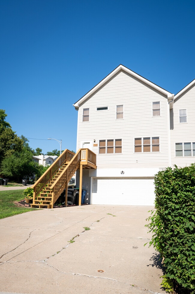 Photo - 1727 N 57th Ave
