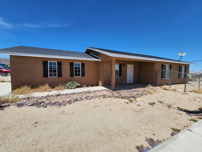 Photo - Beautiful 3 bedroom  2 bath